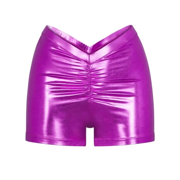 NWT SKIMS METALLIC SWIM V-WAIST SHORT DRAGON FRUIT Purple Kim Kardashian Rave - Picture 1 of 9